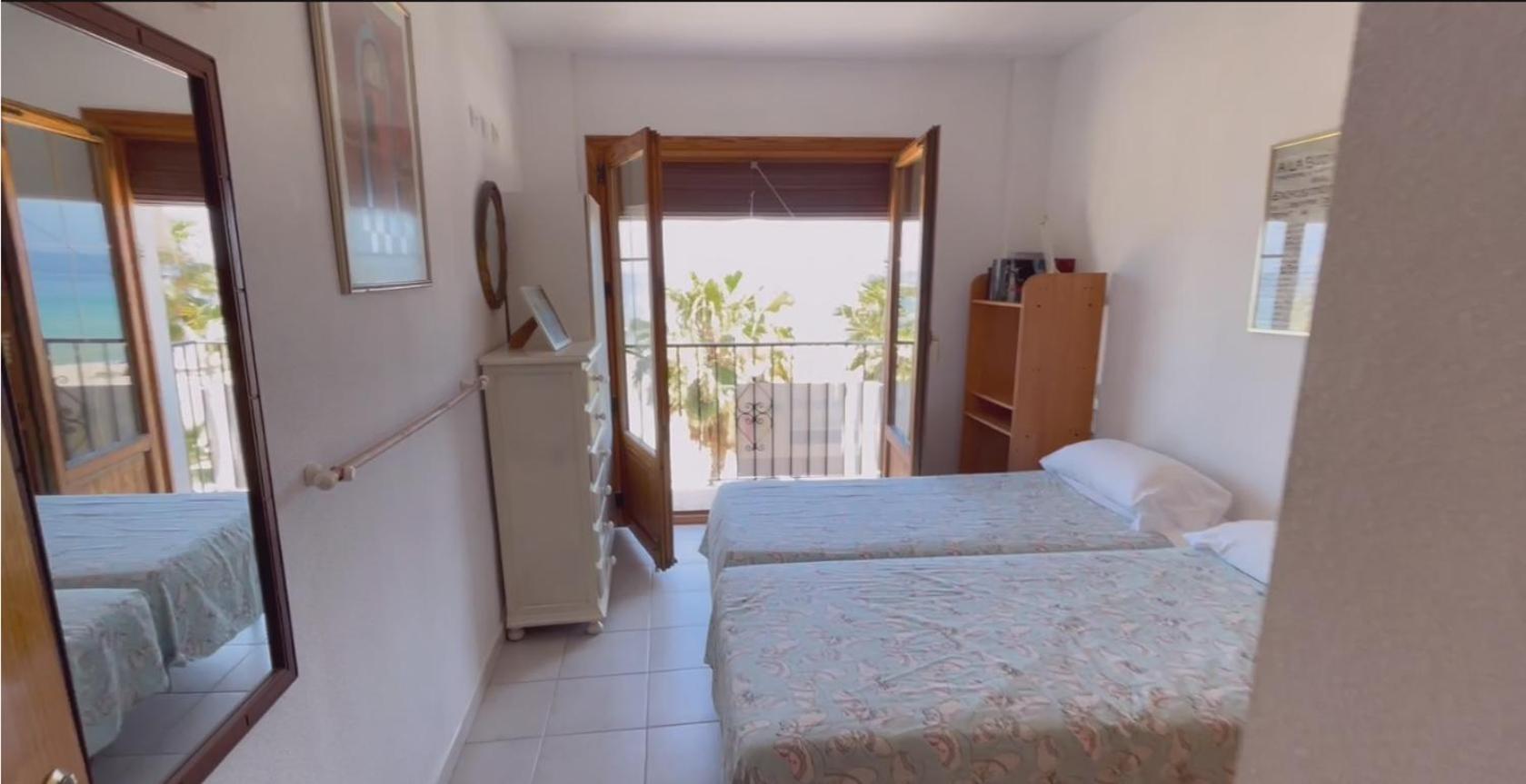 Ar3A, Lujoso Apartamento En Primera Linea Del Casco Historico Villajoyosa Buitenkant foto